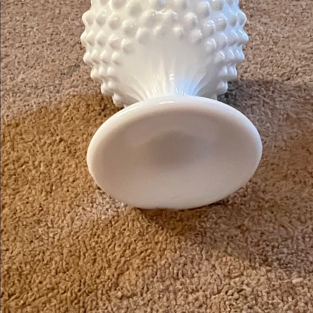 White Hobnail Glass Vase - Picture 4 of 5